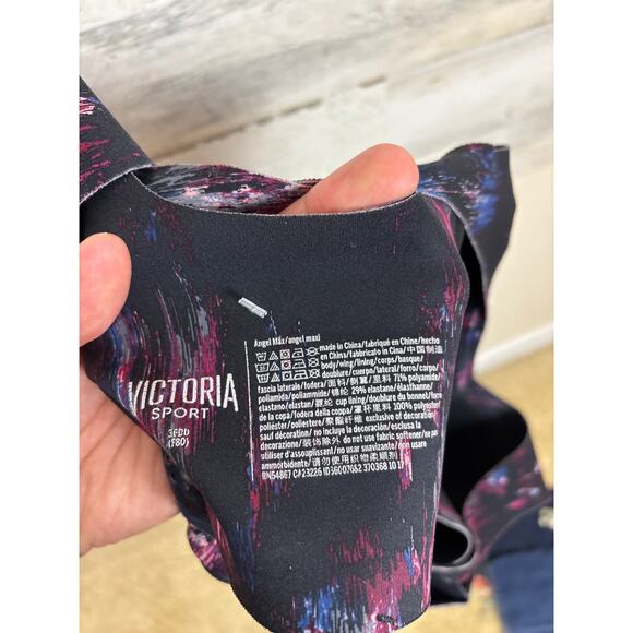 Victoria Secret womens 36DD Angel Maximum Support Wing Back sports bra black - Picture 5 of 5